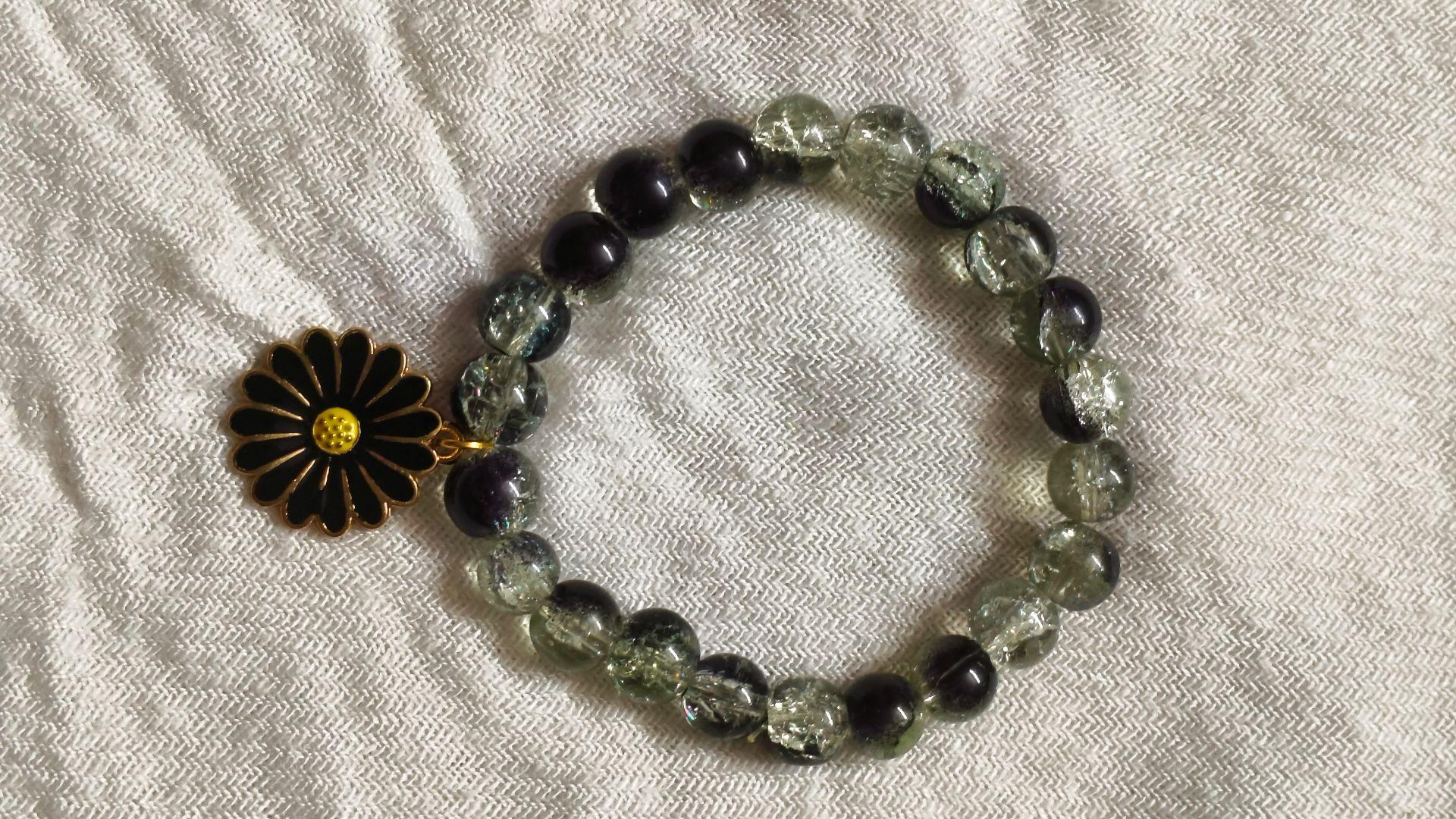 Flower bracelet