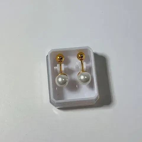 Stainless Steel Cross Heart Shape Snowflake PVD Coated Zircon 18K Gold Plated Sweet Waterproof Non Tarnish Plating Cartilage Earrings