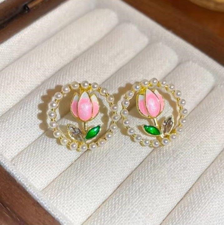 Enchanted Tulip Pearl Studs
