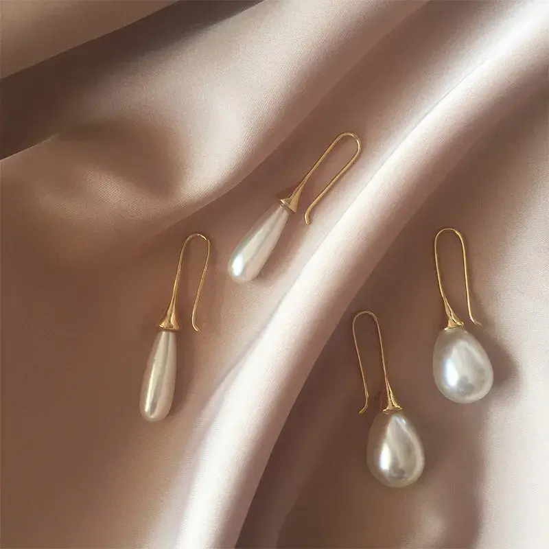 wholesale jewelry lady water droplets alloy artificial pearls plating inlay ear hook