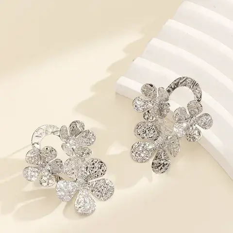 Exaggerated Flowers Stud Earrings For Women With Electroplated Metal And 304 Stainless Steel Posts, Featuring Tassel Craft