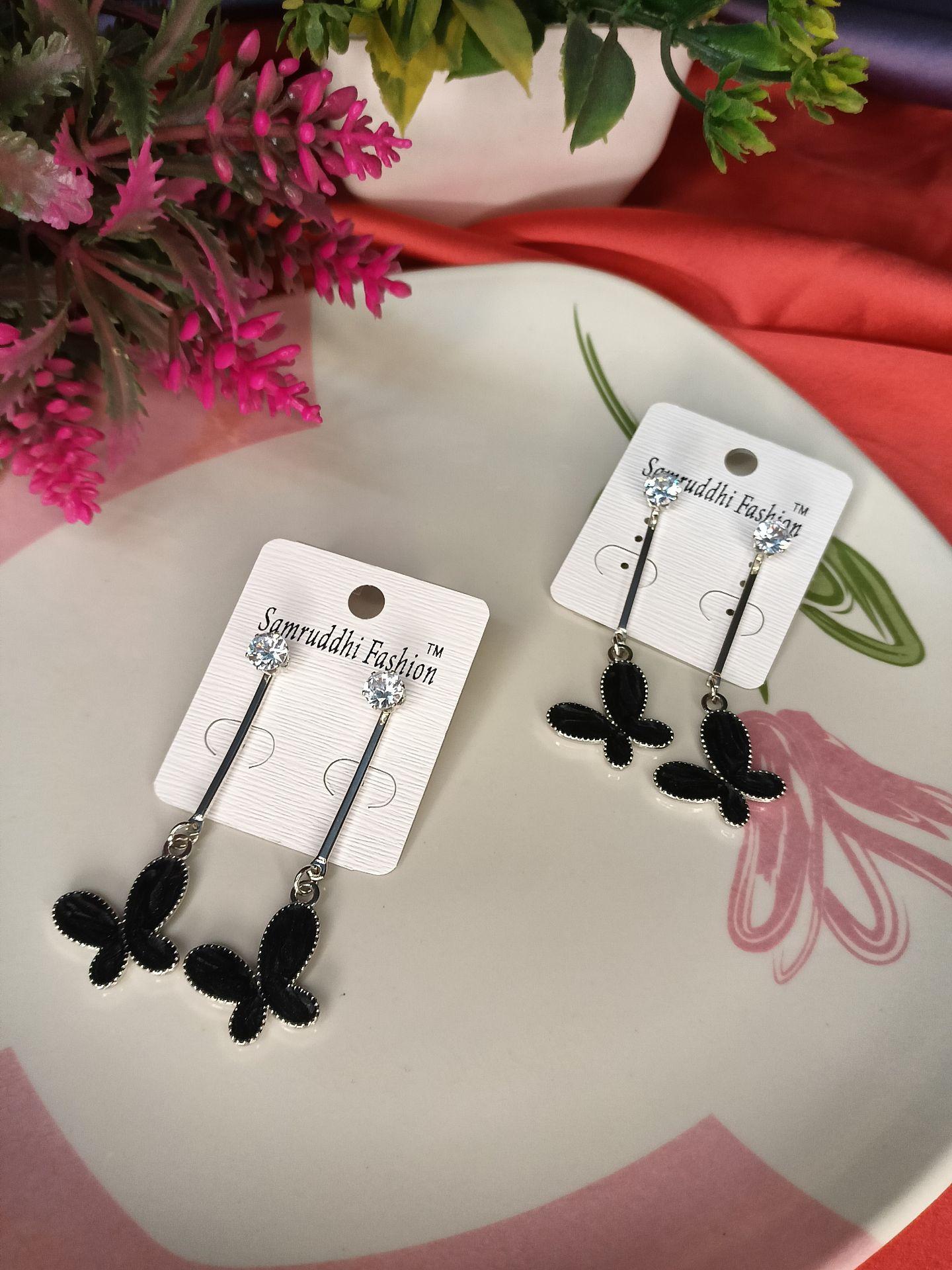 Butterfly hanging earrings