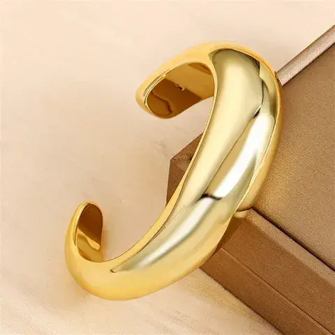 Exaggerated Minimalist Wave Design Open Hand Bracelet For Women Elegant Luxury Lightness