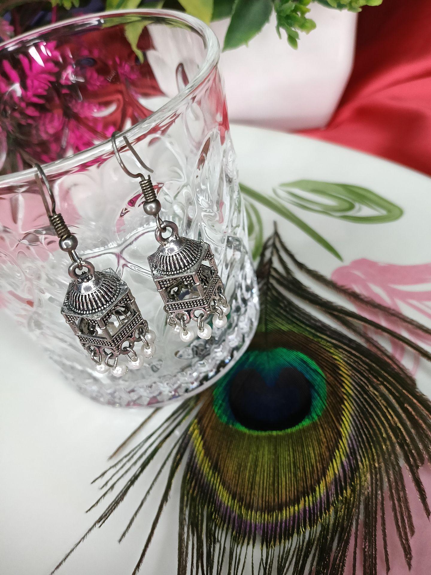 Pearl oxidised jhumke 