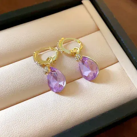 Retro Metal Flowers Stud Earrings For Women With Rhinestones, Elegant Floral Design