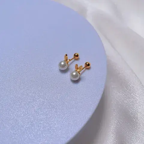 Stainless Steel Cross Heart Shape Snowflake PVD Coated Zircon 18K Gold Plated Sweet Waterproof Non Tarnish Plating Cartilage Earrings