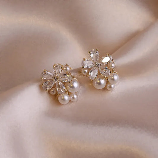 Zircon Heart Flower Stud Earrings