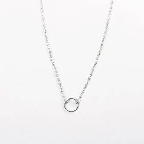 Sleek Geometric Pendant Necklace
