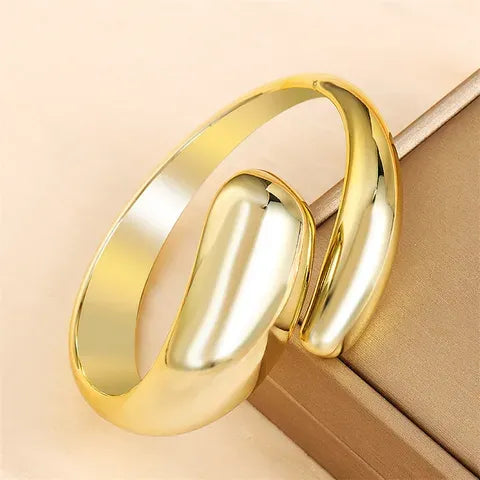 Modern Wave Open Bracelet