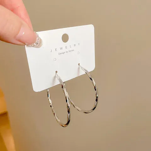 Sleek Chain Tassel Earrings