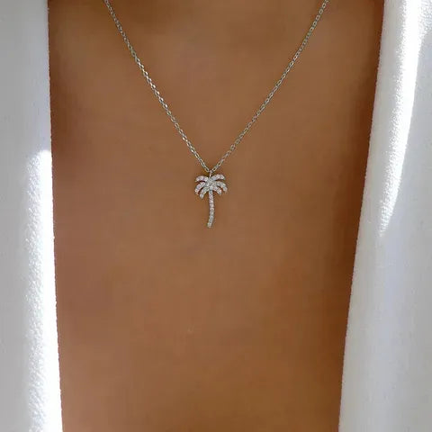 Vintage Pearl Eye Necklace