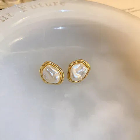French Style Pearl Flower Earrings