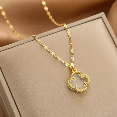 Zircon Pearl Designer Pendant Necklace